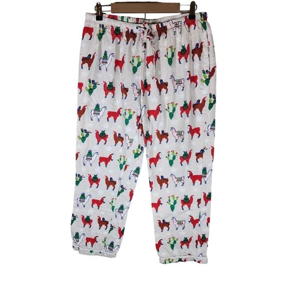 THE COMPANY STORE Women's Red White Green LLAMAS Christmas Pajama Pants SZ L - Picture 1 of 8